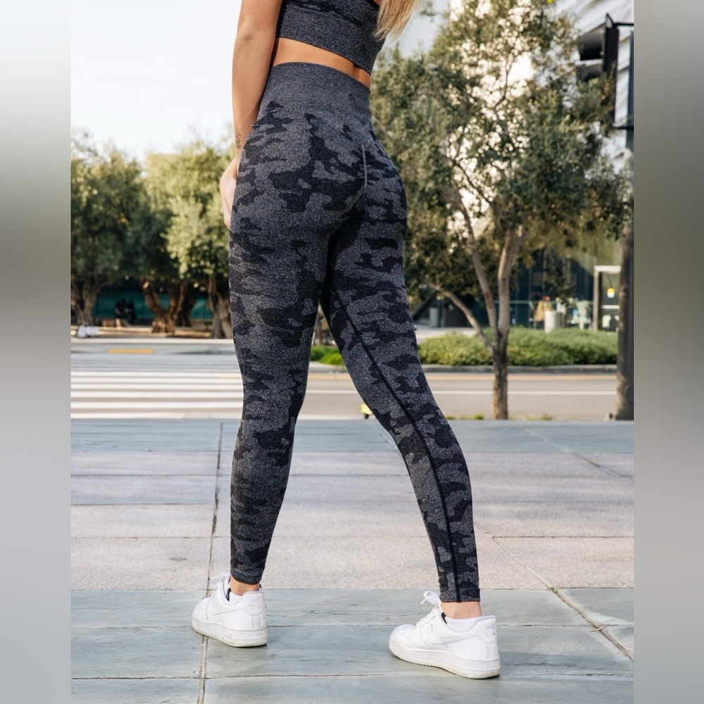 Rawgear Camo scrunch leggings